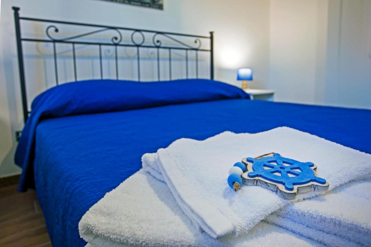 B&B Al Blu Gaeta Eksteriør billede