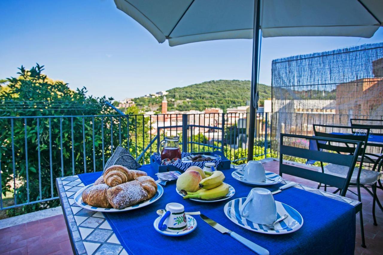 B&B Al Blu Gaeta Eksteriør billede