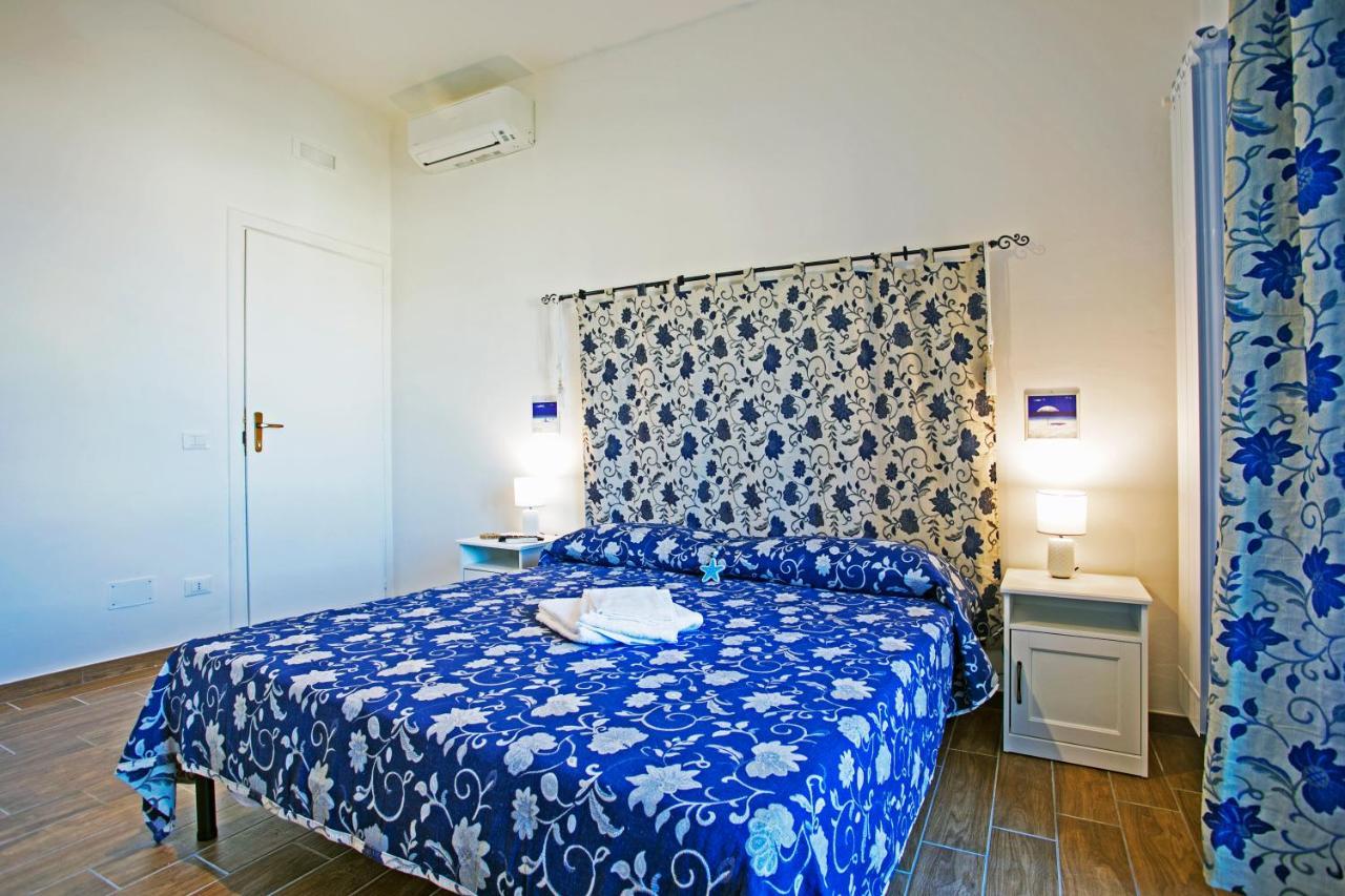 B&B Al Blu Gaeta Eksteriør billede